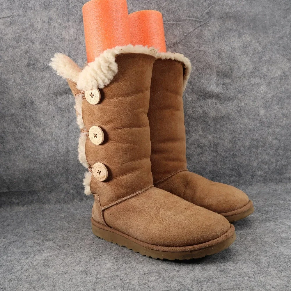 Ugg Boot Womens 7 Bailey Button Triplet Sheepskin Pull On Winter Warm Tall Cozy